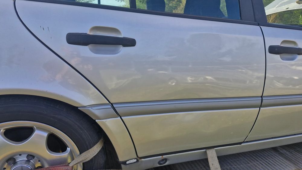drzwi prawe tył tylne mercedes w202 lakier 744 wwa