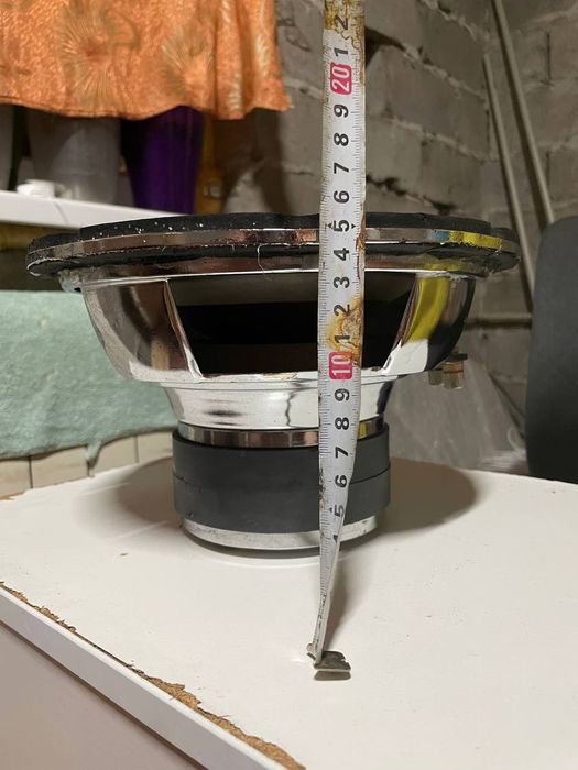 Сабвуфер alphard sw1003z