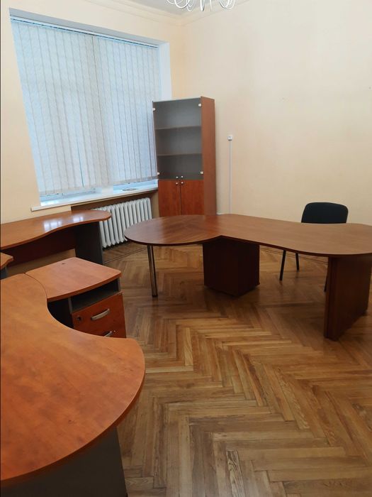 Продам свою трехкомнатную квартиру, тихий Центр, Пушкинский въезд