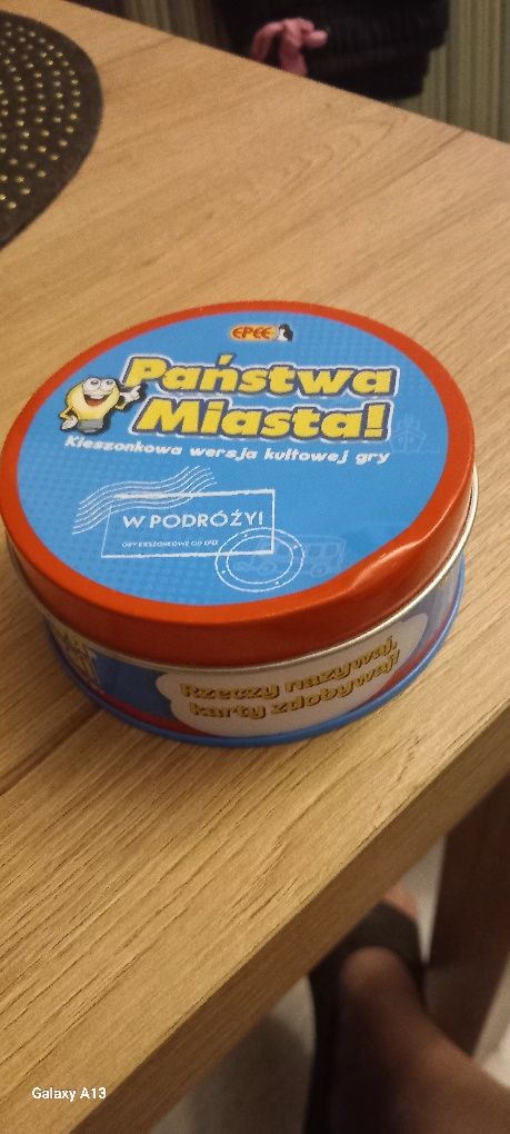 Gra ,państwa i miasta. Podróżna