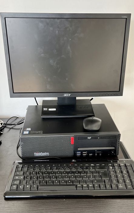 Lenovo ThinkCentre M720s - 24 GB - 250 GB Option + 250 GB64297694666243122