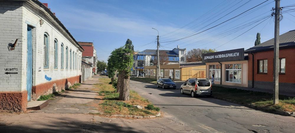 Шукаю орендаря який  зробить  ремонт в рахунок орендної плати .