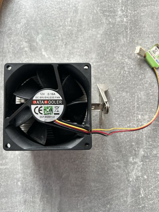 Кулер охолодження процесора