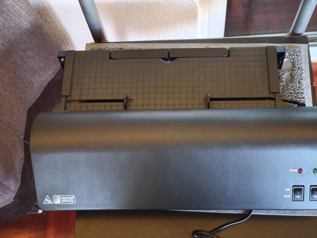 Máquina para plastificar United office