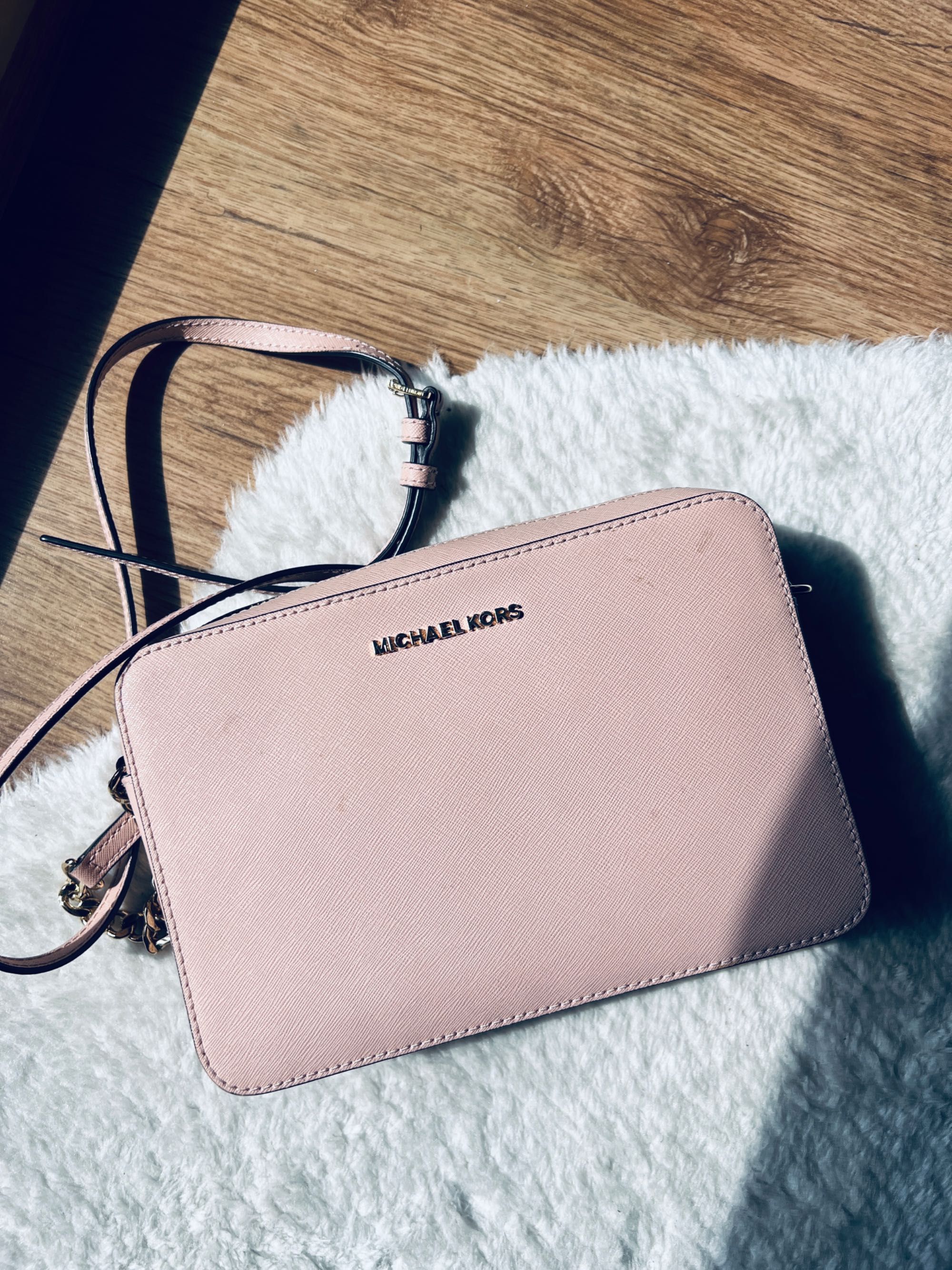 Torebka Michael Kors Jet Set Travel crossbody różowa na ramię