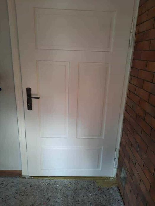 Renowacja Drzwi , mebli i Okien