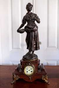 Relógio de mesa e escultura , frança Sec XIX