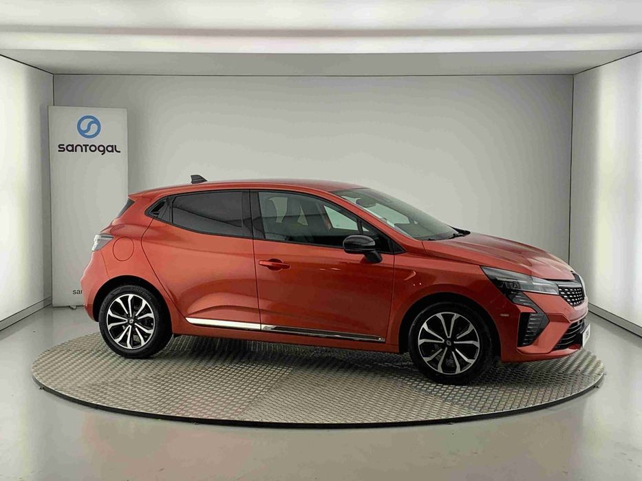 Renault Clio 1.0 TCe Techno Bi-Fuel