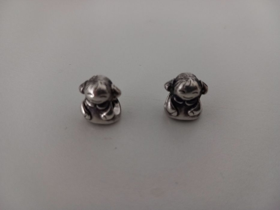 Peças Pandora, Duas meninas