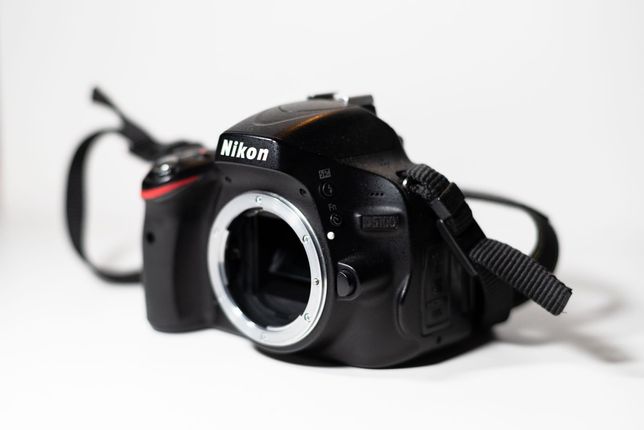Nikon D5100 Câmara Fotográfica 16,2 Megapixels