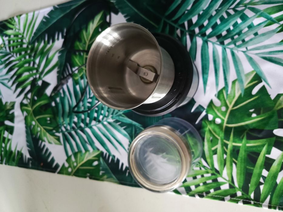 Młynek do kawy Raven EMDK003X