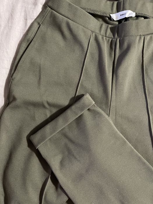 Осінній костюм Mango