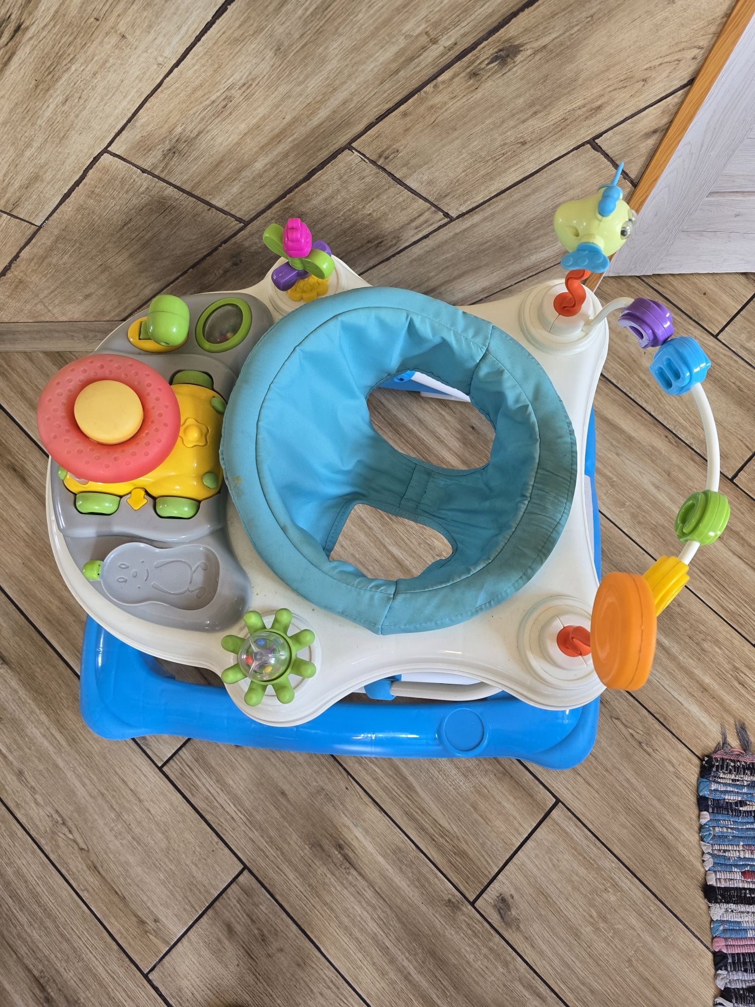 Chodzik jezdzik dla dziecka toyz