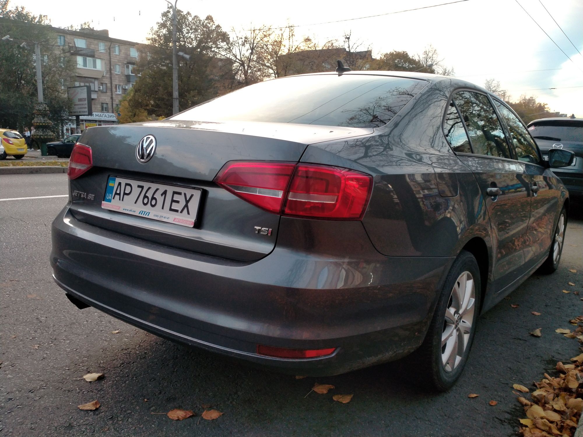 Volkswagen jetta Xenon 1,8 turbo 2015