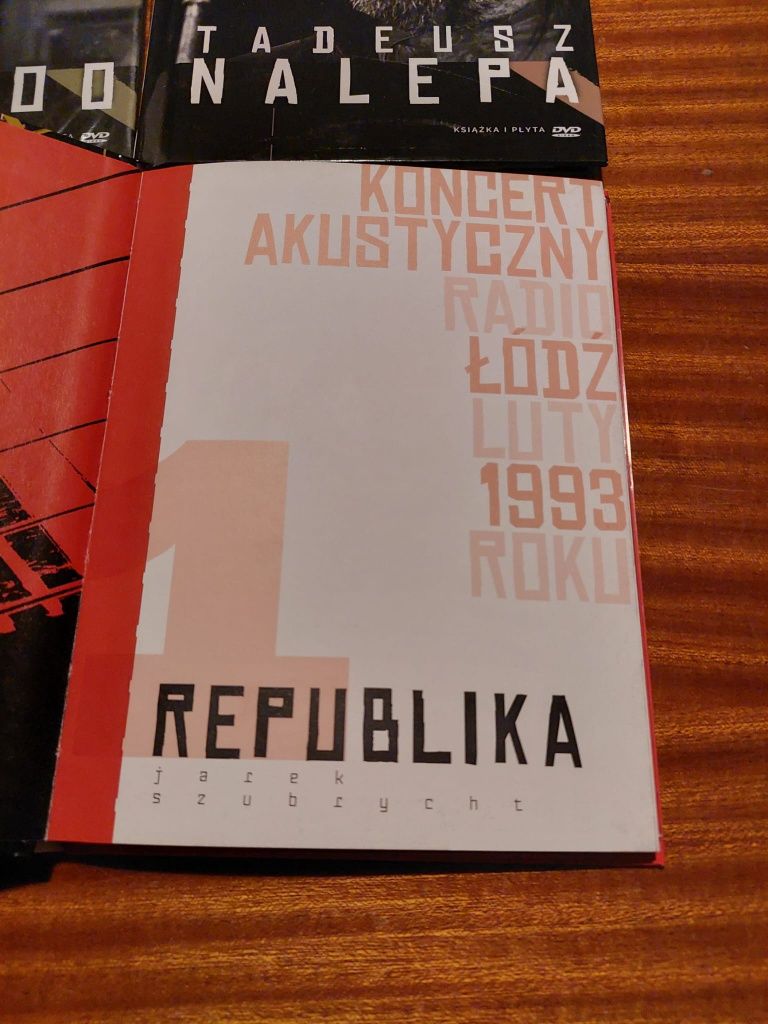 Bez Prądu 4 płyty DVD Dżem, Tadeusz Nalepa, VOOVOO, Republika