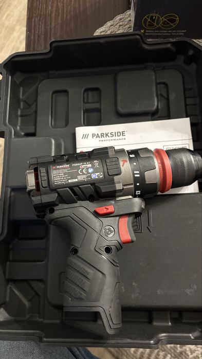 Wiertarko-wkrętarka udarowa parkside z akumulatorem i ładowarka