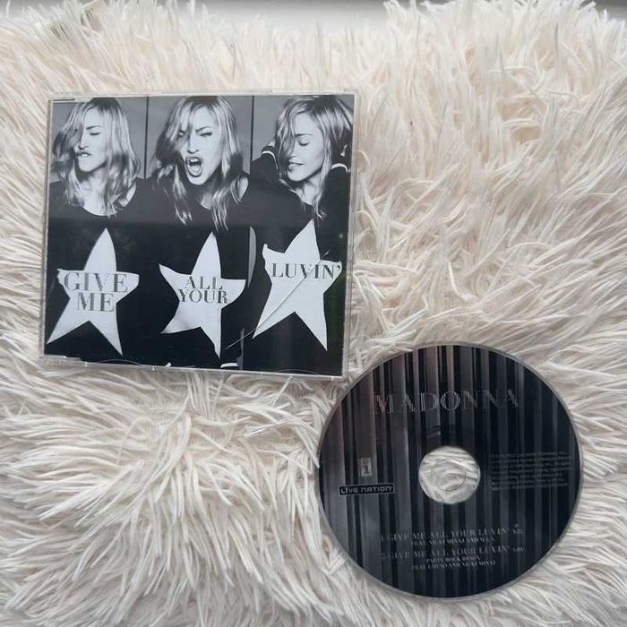 Singiel CD Madonna Give me all your luvin