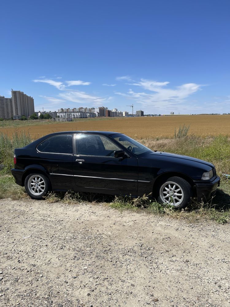 Продам BMW 316i 1997