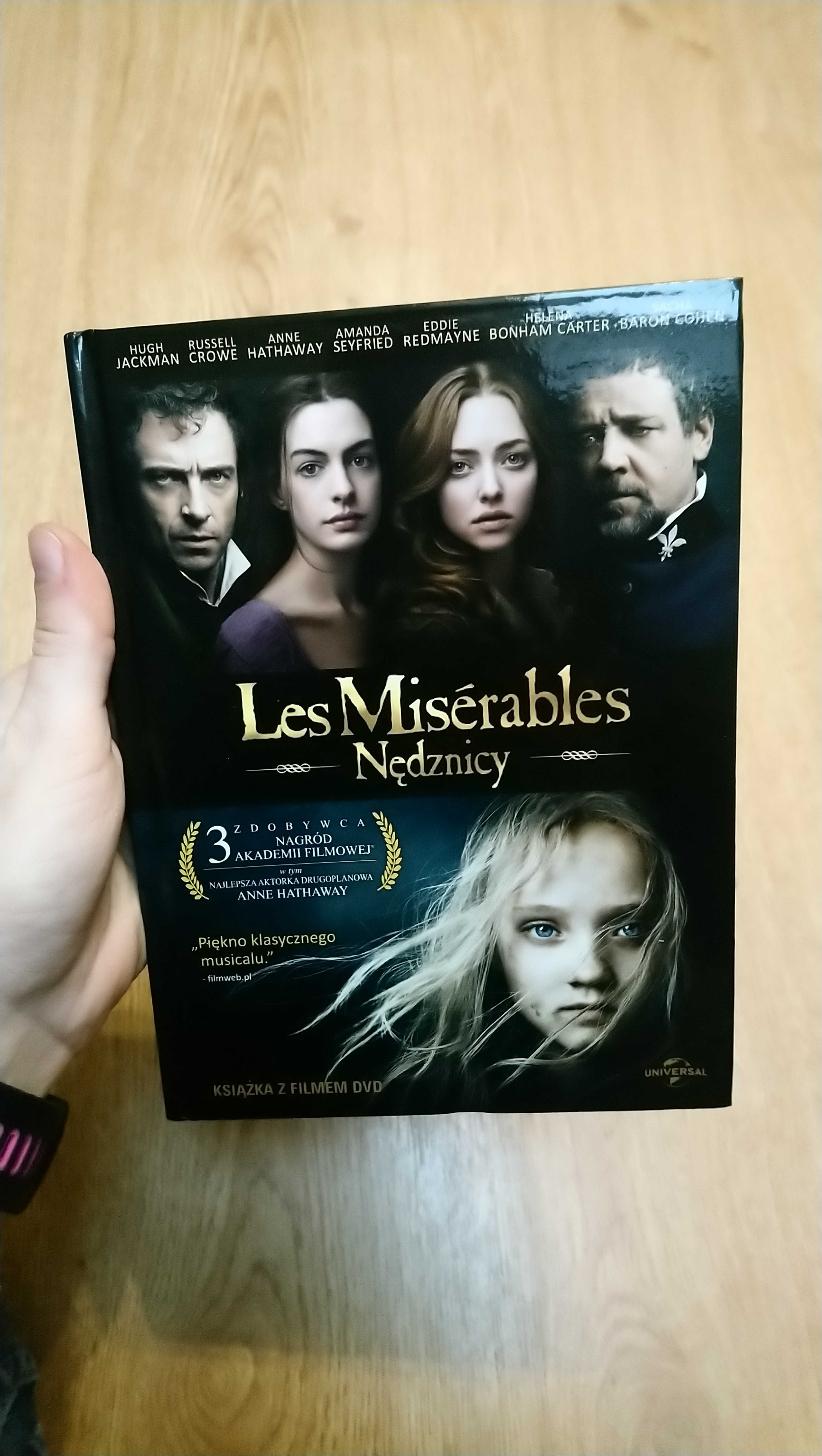 Film musical Nędznicy Les Miserables Victor Hugo DVD +książka