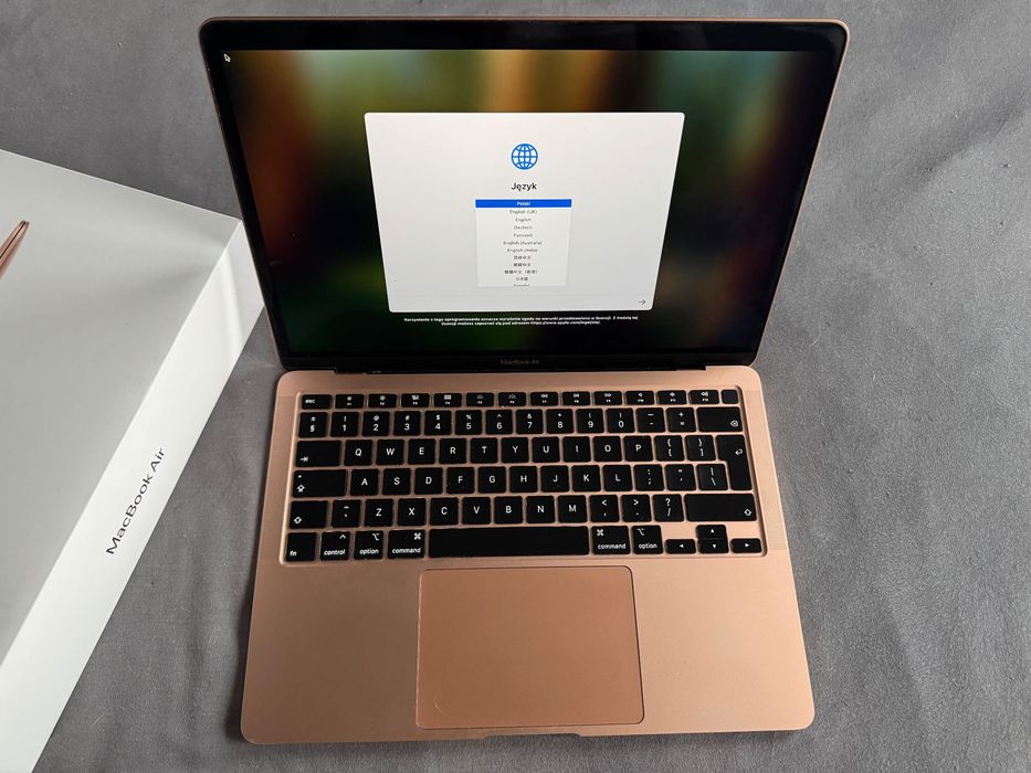 MacBook Air 2020 Rose Gold Intel i3
