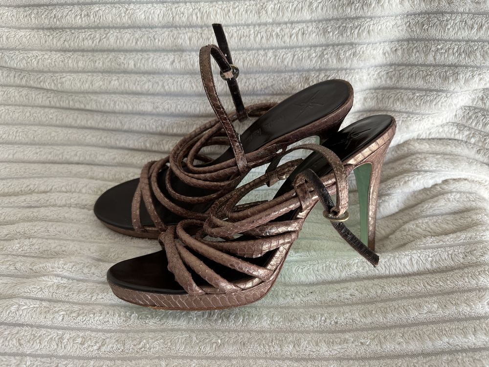 Nicole Miller buty szpilki odkryte r.39