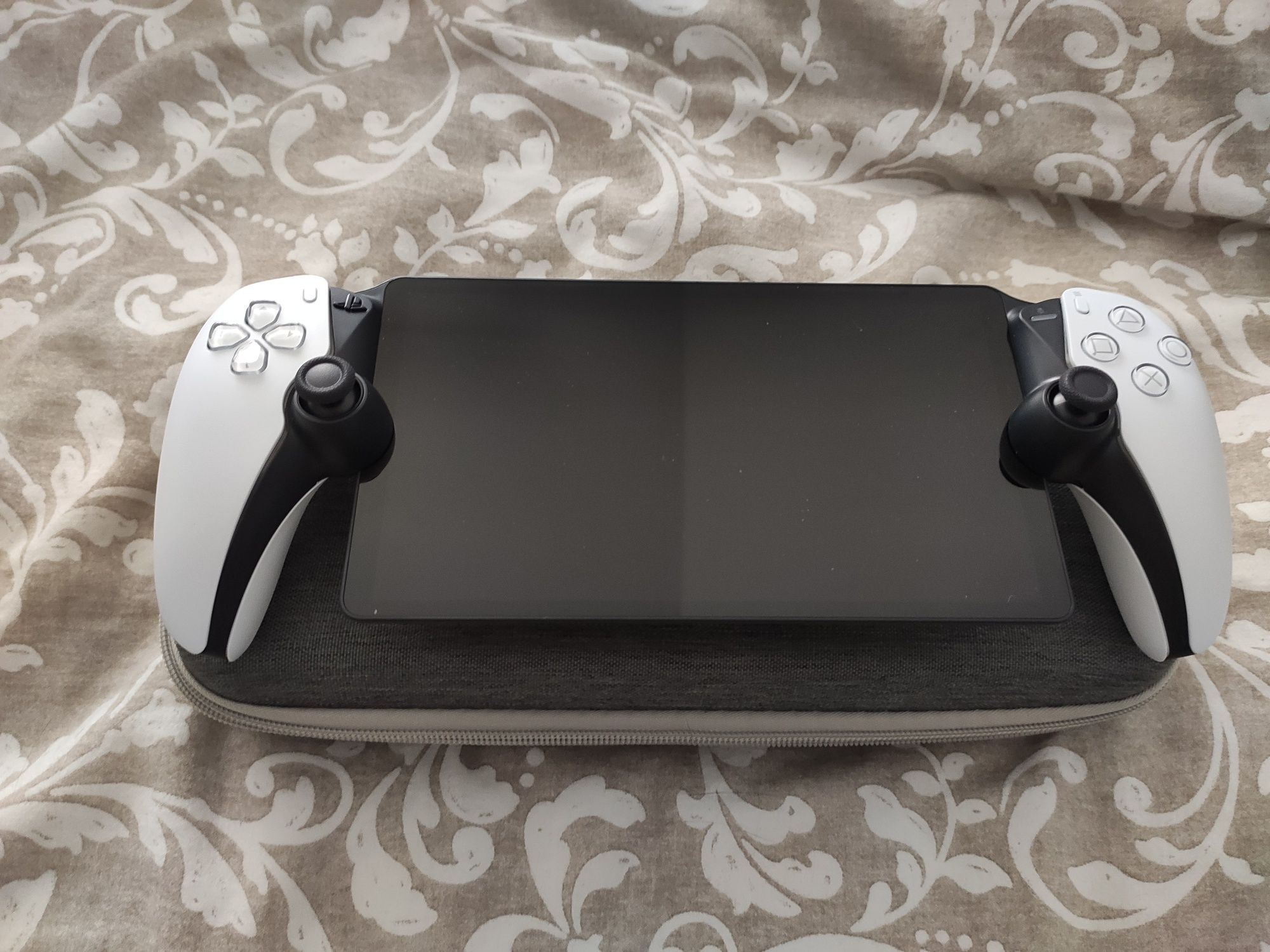 PlayStation Portal jak nowy plus Etui