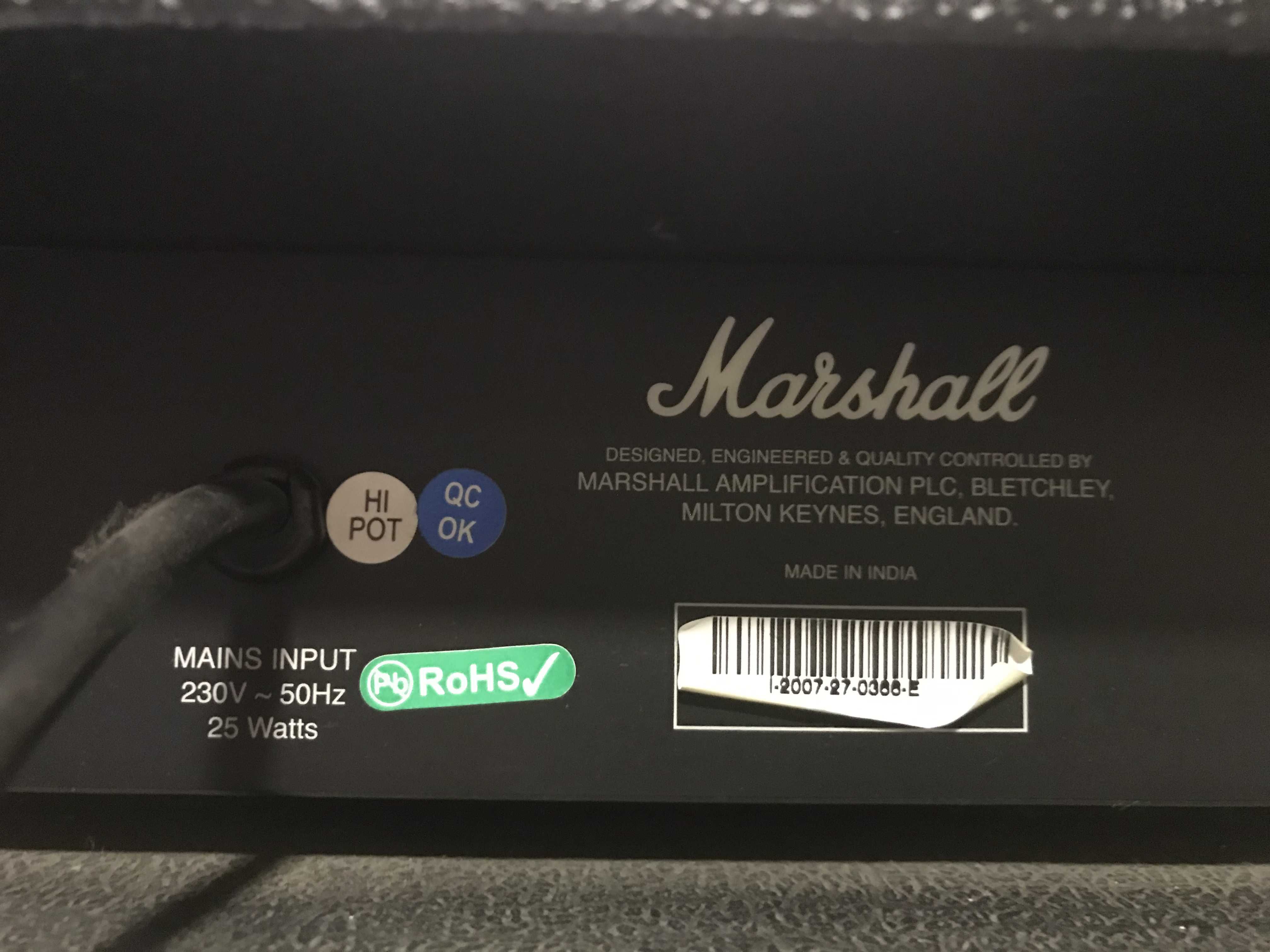 Басовий Комбопідсилювач Marshall MB15