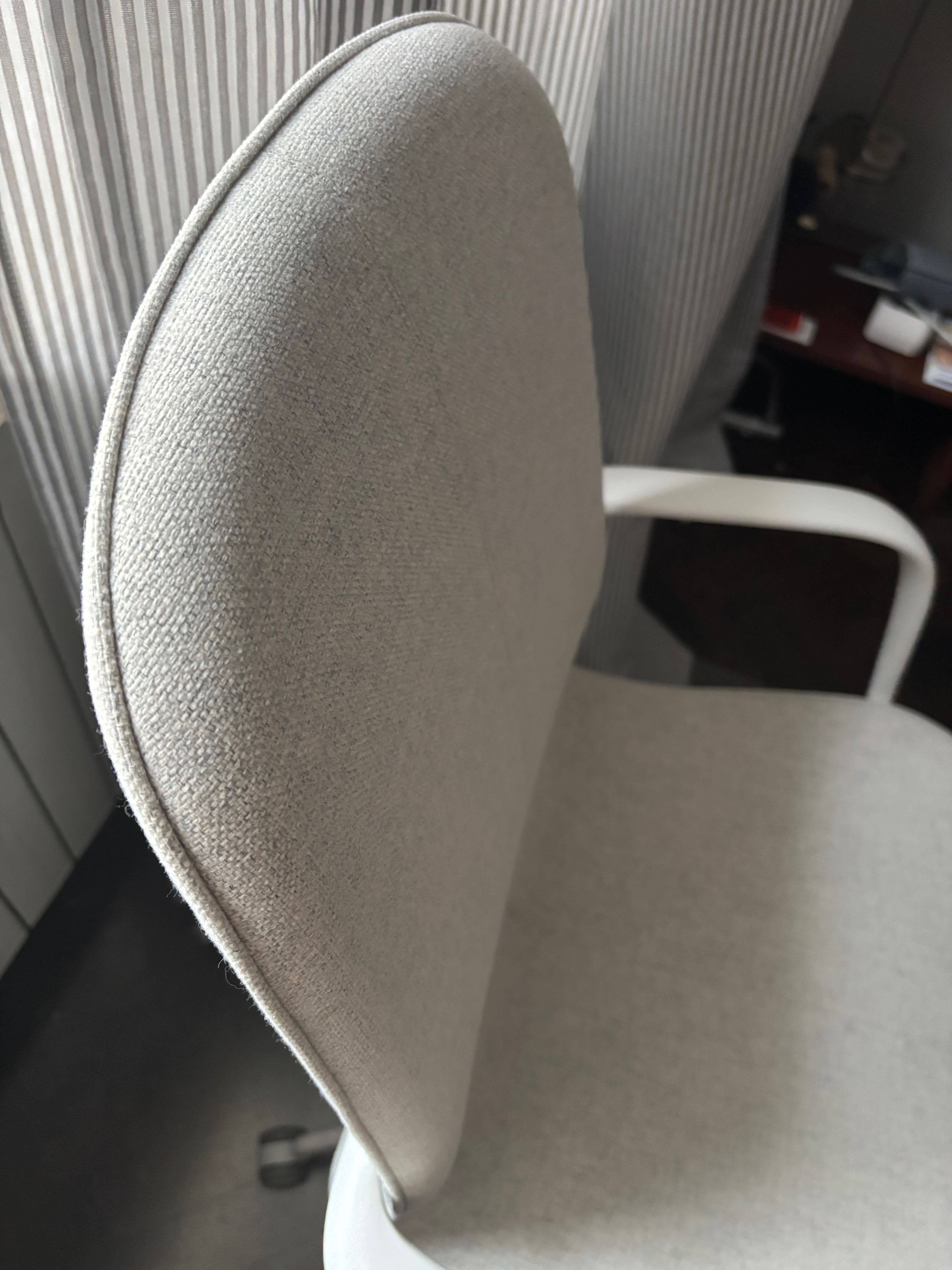 Krzesło obrotowe do biurka IKEA LANGFJALL