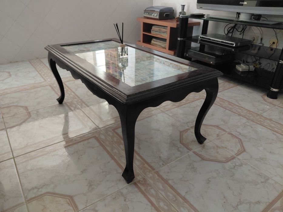 VENDO Mesa de Centro com Selos Decorativos
