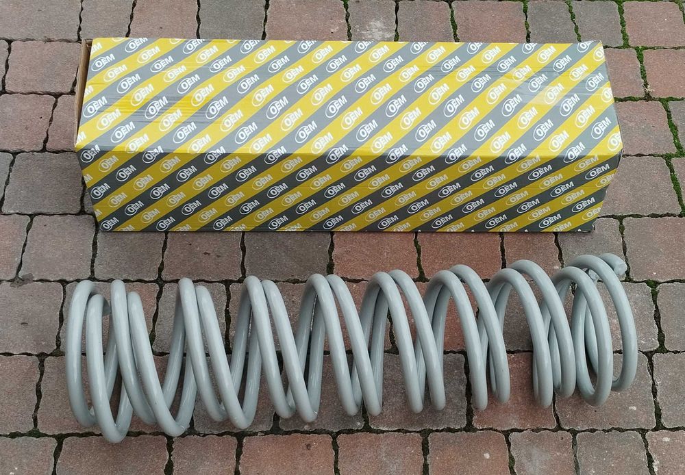 Пружины • ВАЗ 2104 • задние