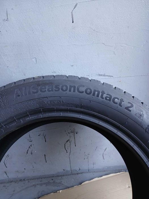 Opona wielosezonowa Continental All Season Contact 2 225/55/18