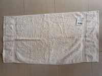 Ręcznik kremowy 50 x 100 cm Nowy z metką