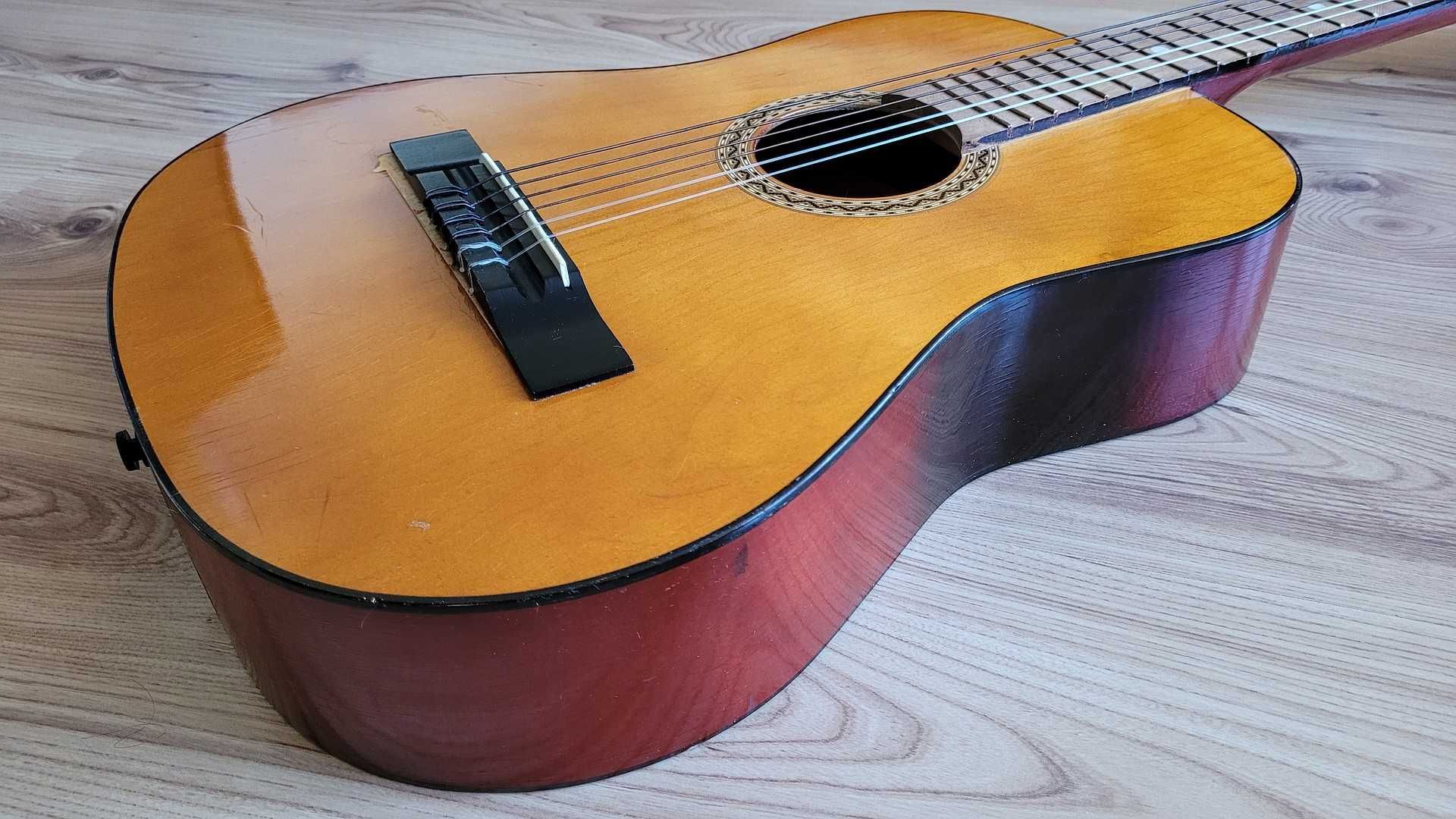 Gitara akustyczna DEFIL HS-19 (PRL,1980) - do renowacji lub kolekcji