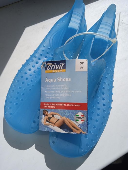 Продам пляжне взуття, коралики 37р, фірми   crivit