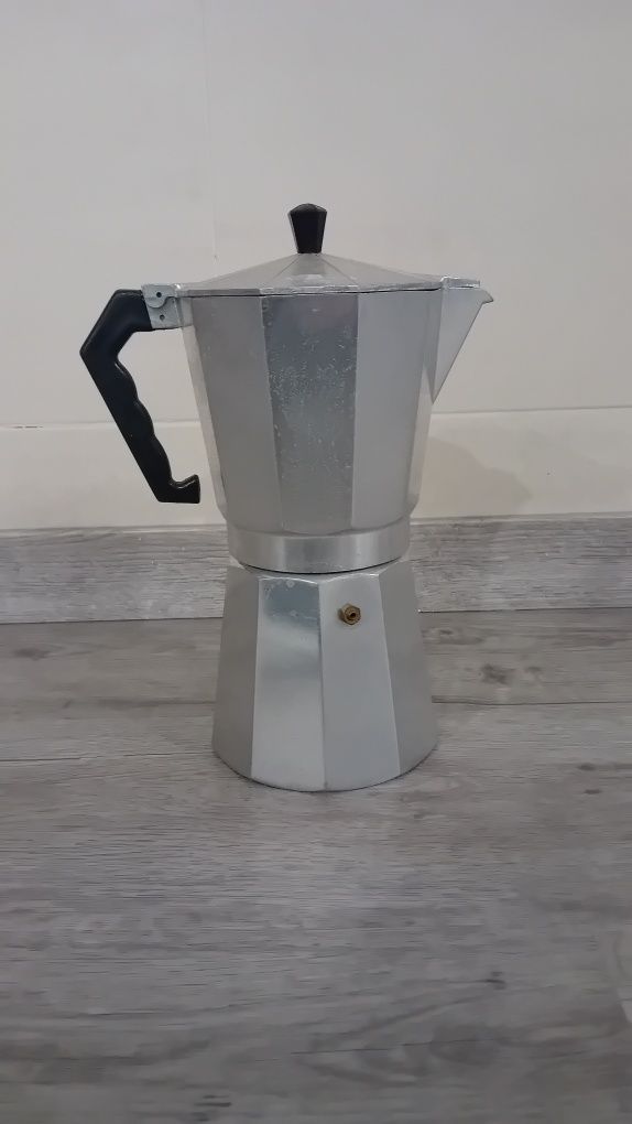 Vendo cafeteira nova