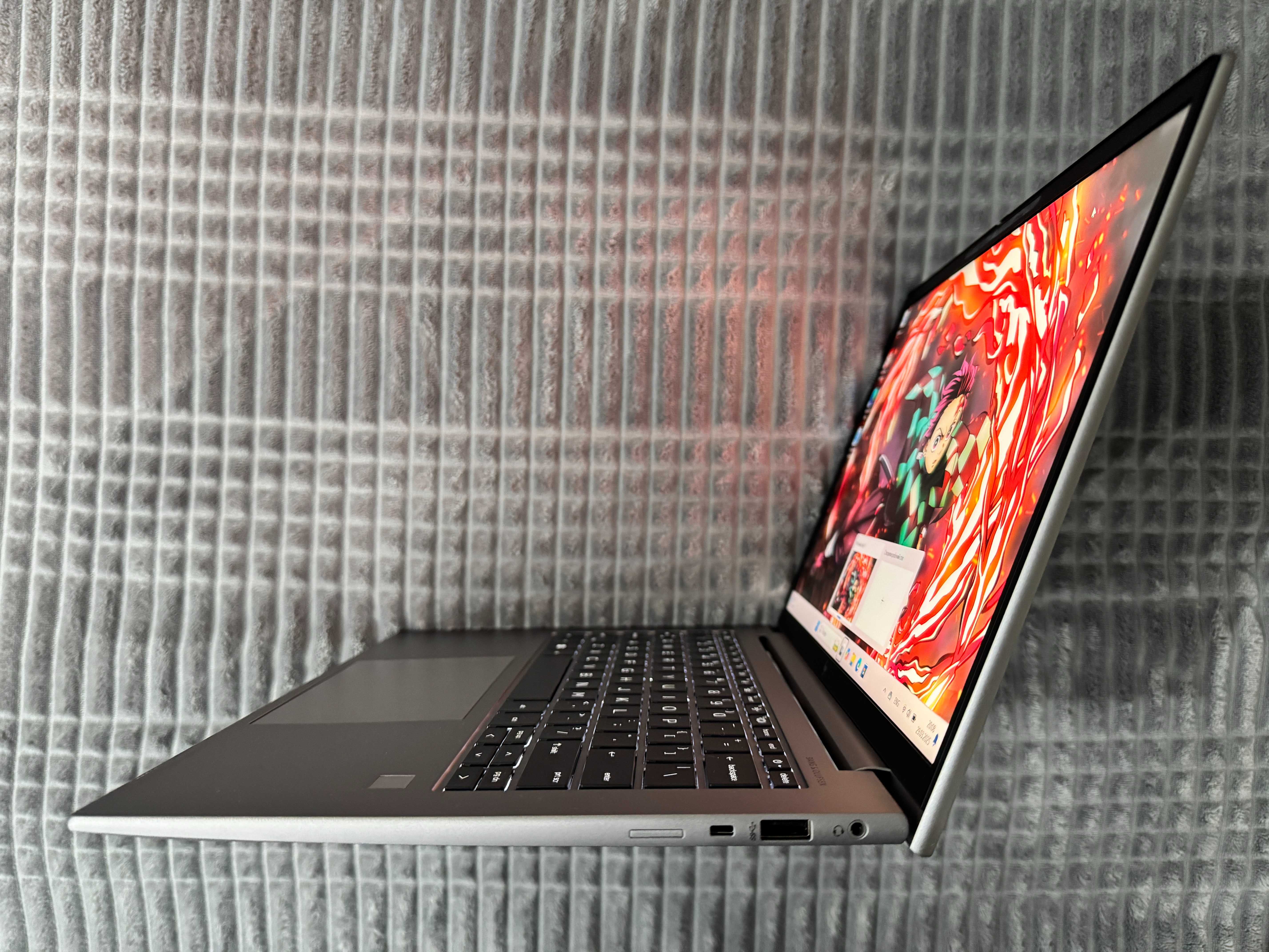 Ноутбук HP ZBook Firefly G10 | Ryzen 5 7640HS | 16/512 | FHD+ IPS