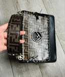 Torebka fendi na ramie monogram brazowa czarna