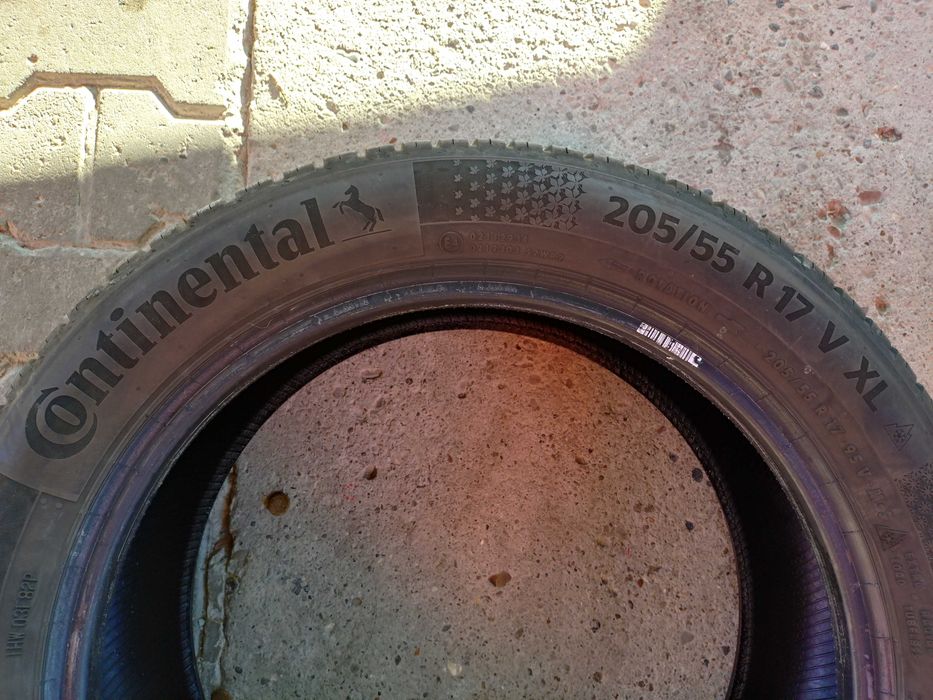 Opony Continental All Season Contact 205/55 R17  V XL (50/23) 2szt.