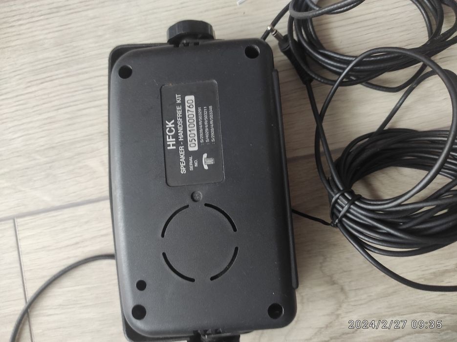 Telefon z zestawem głosnomówiącym  MAXON 450i