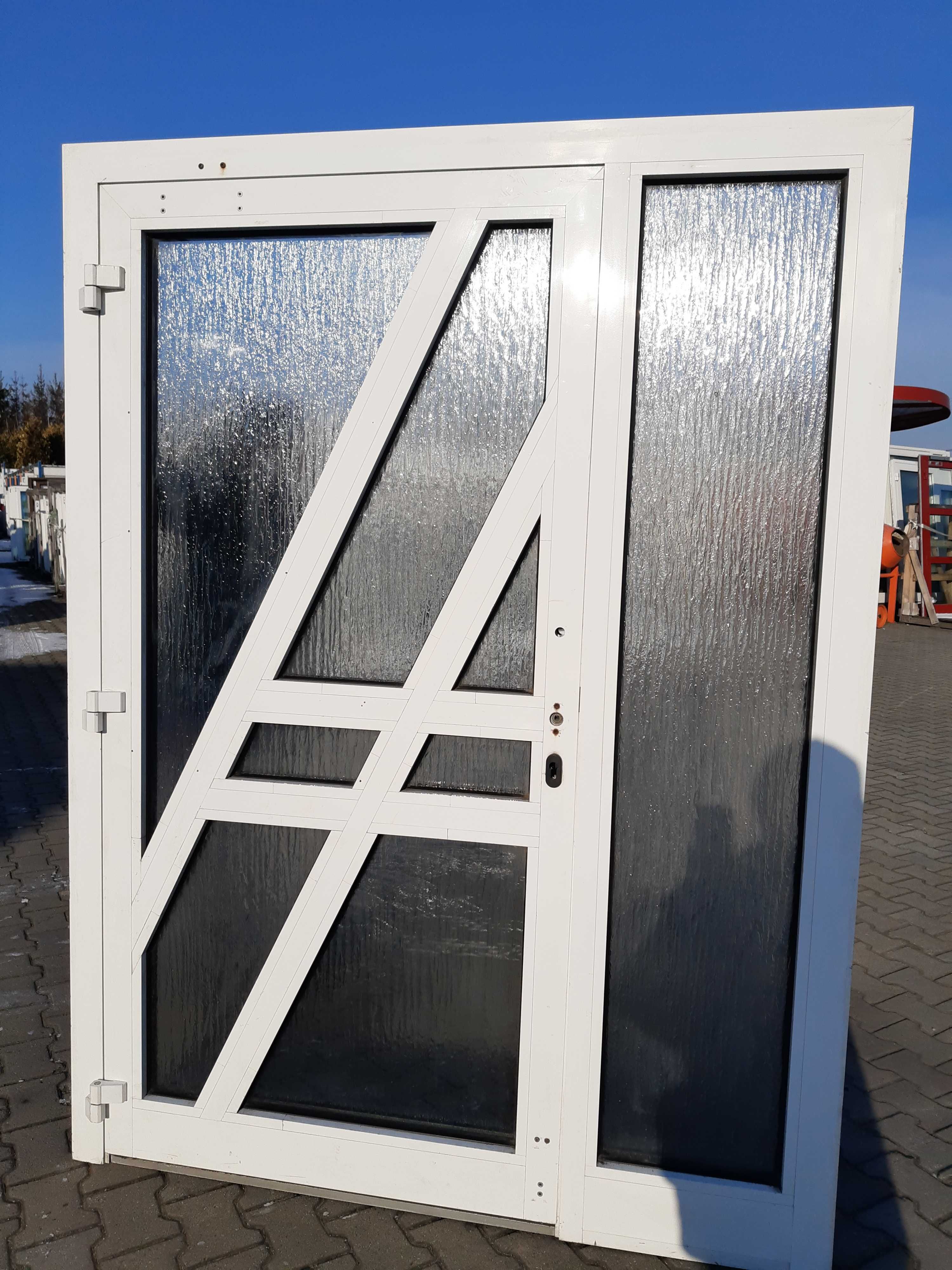 Drzwi aluminiowe 160x215