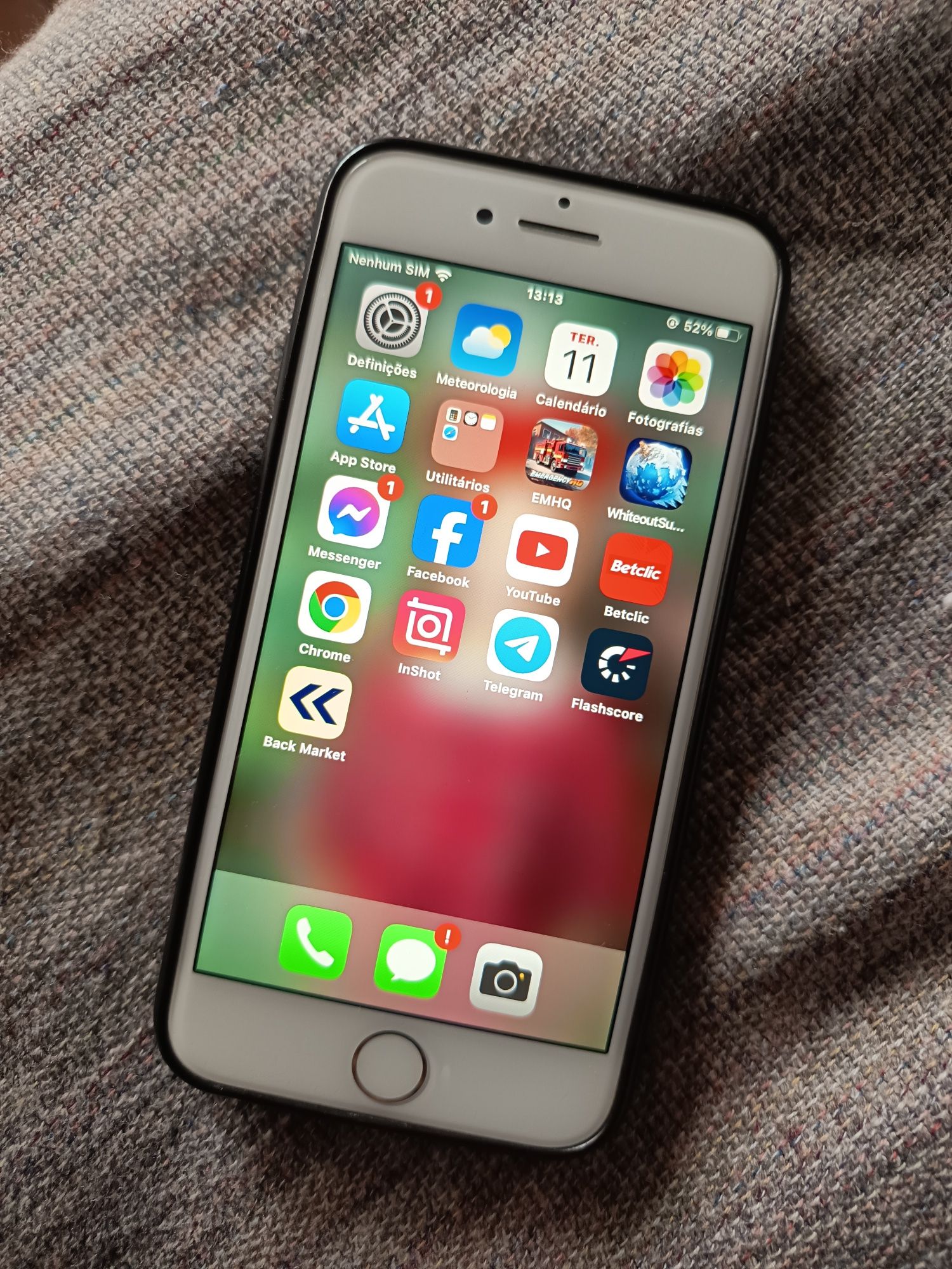 iPhone 8 usado !