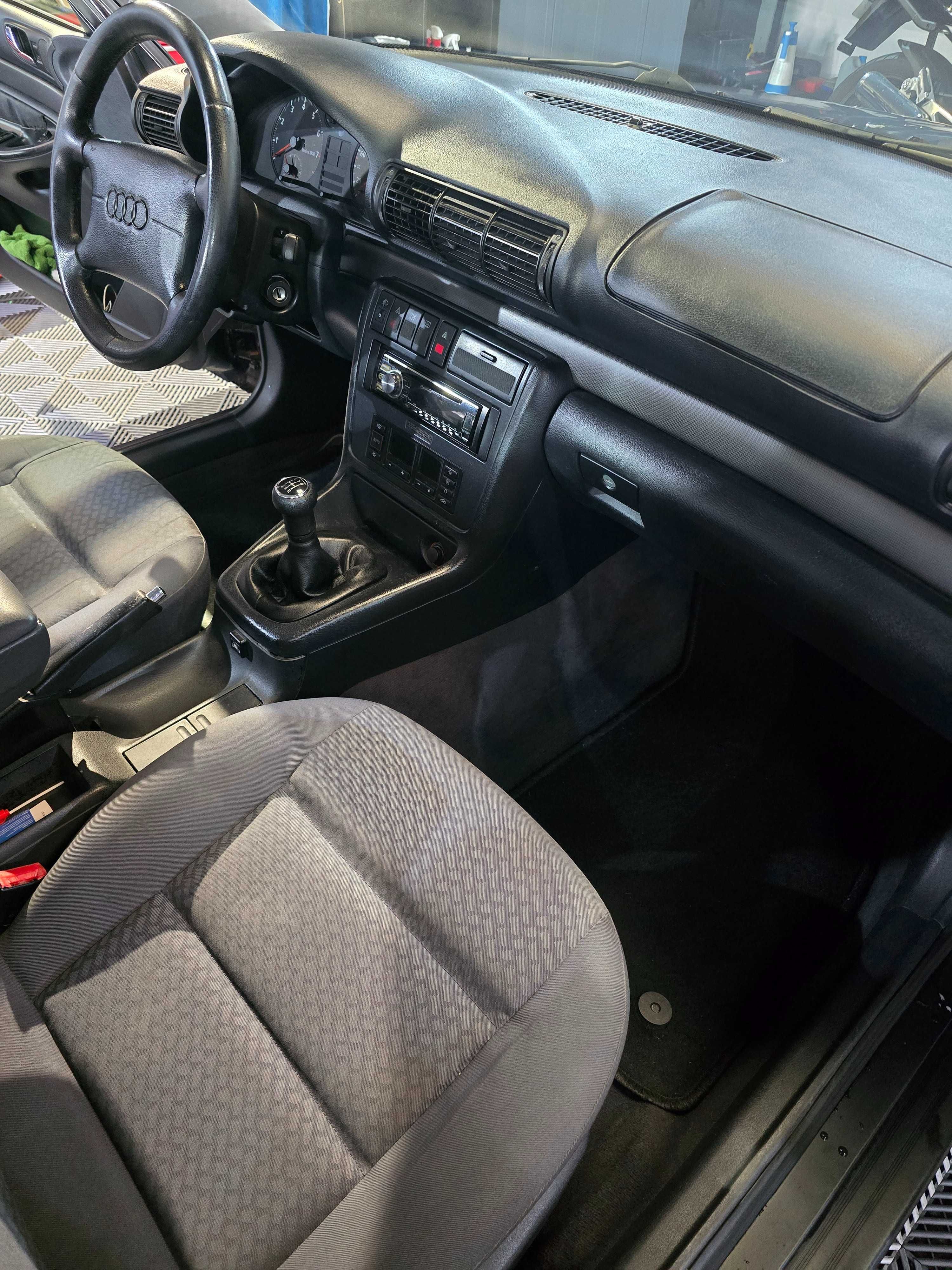 Audi a4 1.8 gpl particular