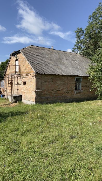 Продаж будинку с.Демчин