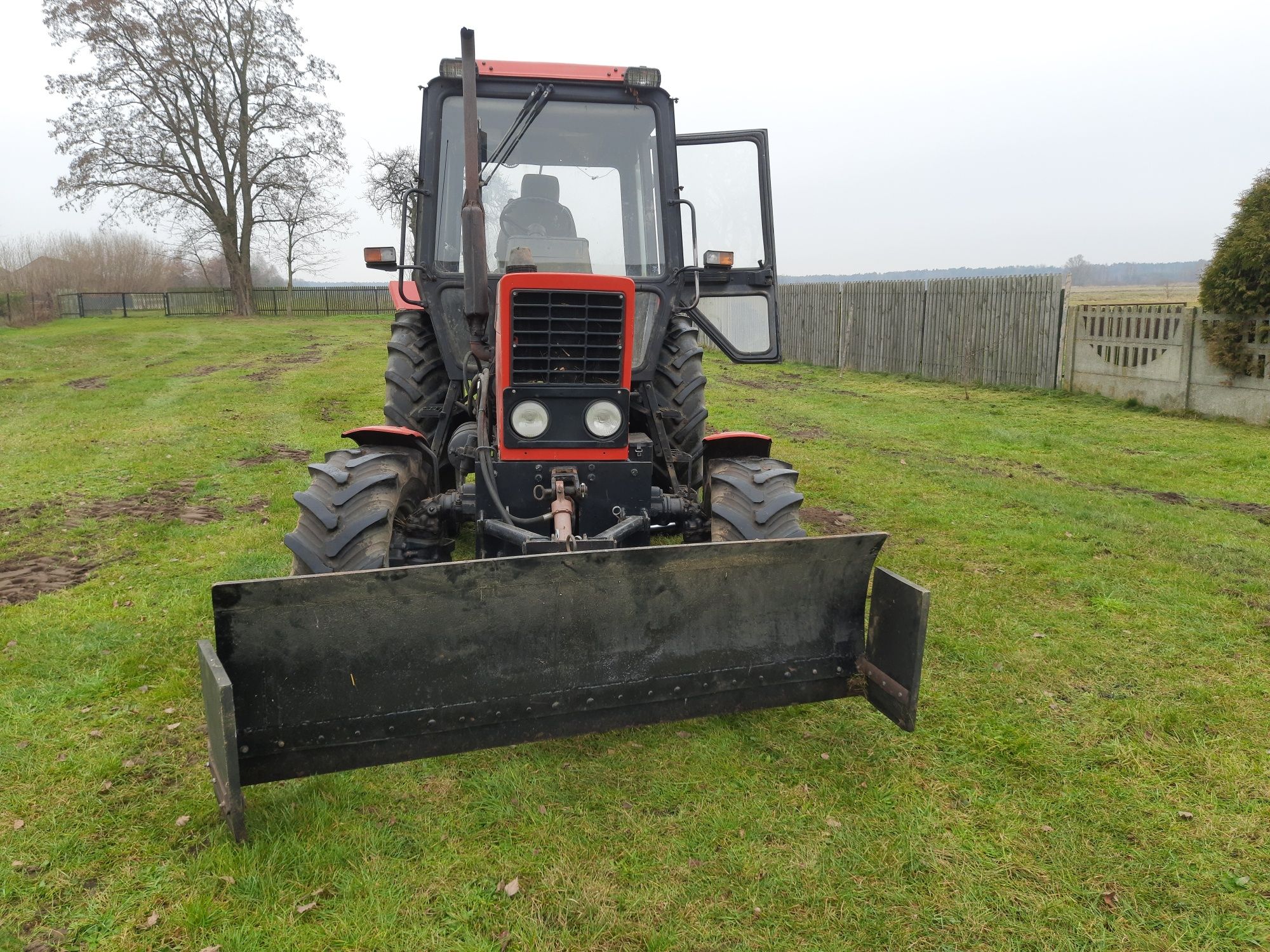 Ciągnik MTZ Belarus 82 99r