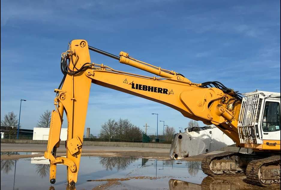 Liebherr R954B HD Koparka wyburzeniowa Long 26m