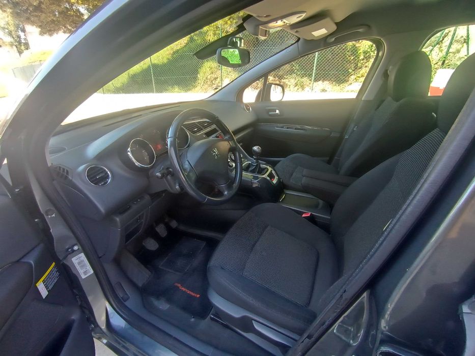 PEUGEOT 5008 1.6 HDI 112cv 7 lugares 2009 1 dono