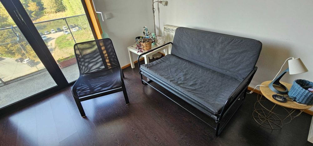 Combo sala: Sofá cama + poltrona + 3 cadeiras