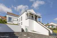 Casa / Villa T4 em Açores de 358,00 m2