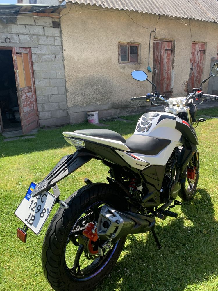 Spark 200 r-28.