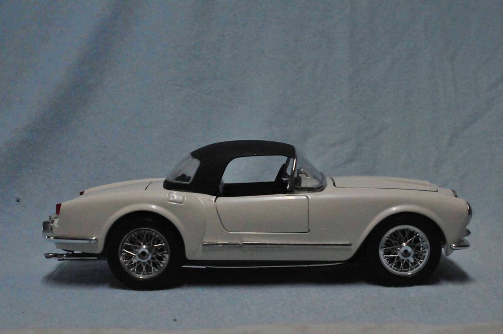 Burago - Lancia Aurélia B24 Spider